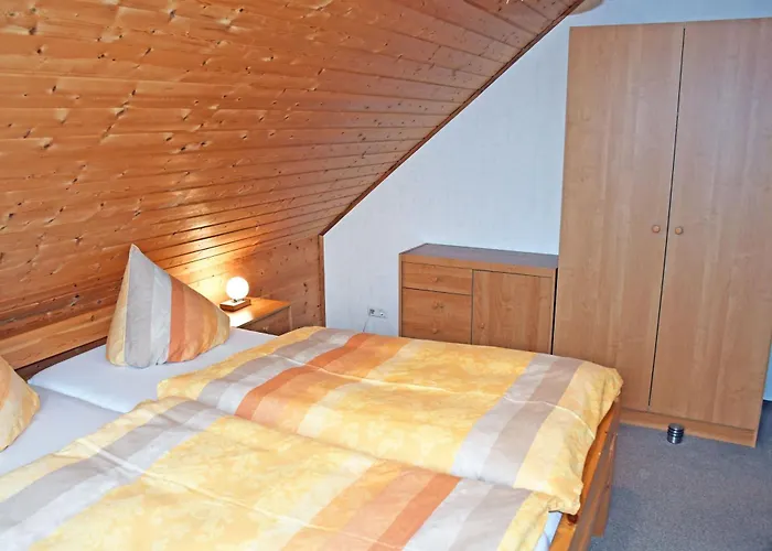 Jasmunder Проживание в семье Загард